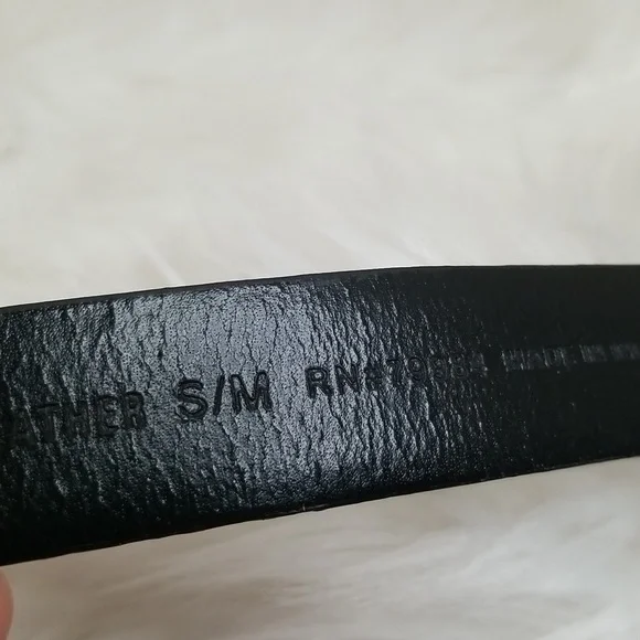 Chico's Leather Twist Buckle Belt S/M - Picture 4 of 5